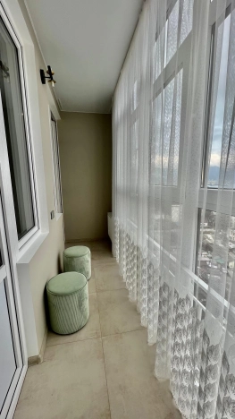 Купить однокомнатную квартиру в Новороссийске. Вариант № 34483, 12, площадь -  квм, цена 10500000 рублей