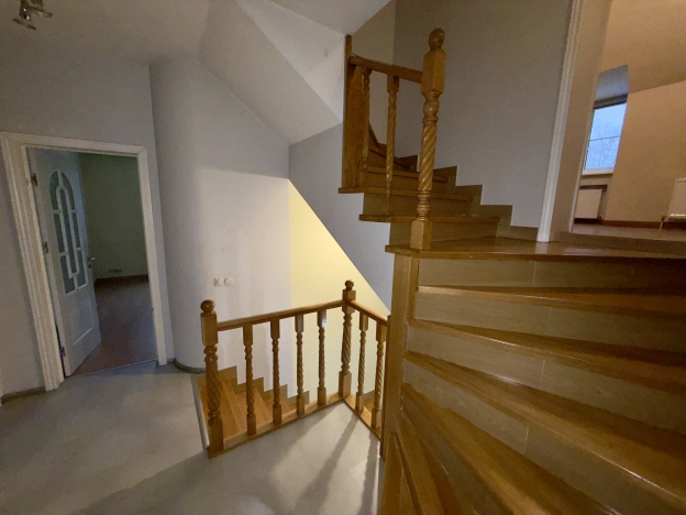 Купить дом в Москве. Вариант № 9958474, 40, площадь -  квм, цена 115000000 рублей