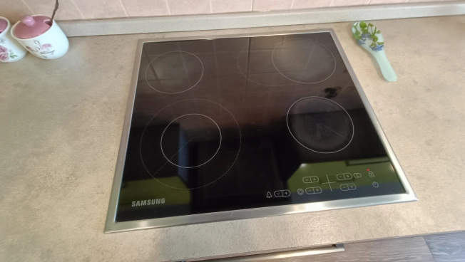 Купить квартиру в Брянской области. Вариант № 6830178, 6, площадь -  квм, цена 10700000 рублей