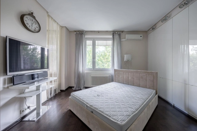 Купить квартиру в Москве. Вариант № 3280445, 3, площадь - квм, цена 23800000.0000 рублей