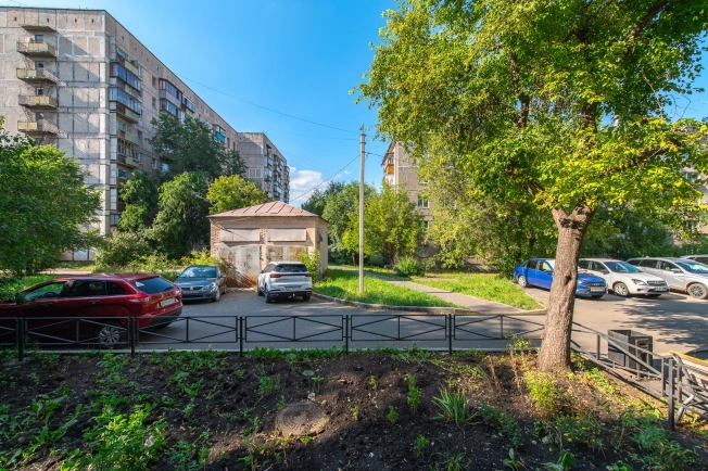 Купить двухкомнатную квартиру в Микрорайоне 142-й, Магнитогорск в Магнитогорске. Вариант № 261968, 10, площадь -  квм, цена 3550000 рублей