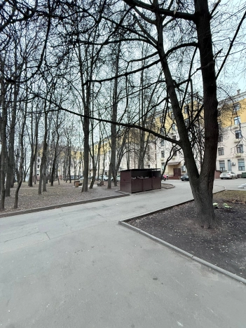 Купить квартиру на вторичке на улице Автомобильный проезд в Москве. Вариант № 10683740, 2, площадь - квм, цена 3000000 рублей