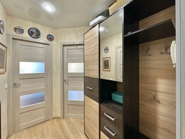 Купить квартиру в районе исторический Дюны в Санкт-Петербурге. Вариант № 10735150, 13, площадь - квм, цена 5400000 рублей