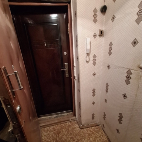 Купить однокомнатную квартиру на улице Железнодорожная в Владимирской области. Вариант № 9070880, 5, площадь -  квм, цена 1850000 рублей