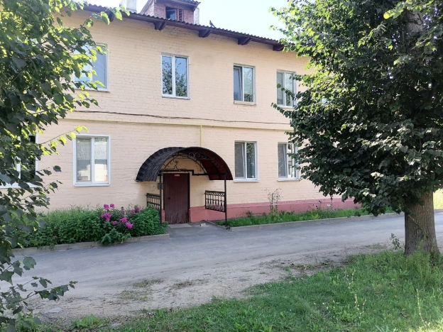 Купить двухкомнатную квартиру на улице Шестакова в Калужской области. Вариант № 10628, 9, площадь - квм, цена 2200000 рублей