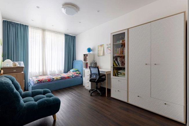 Купить трехкомнатную квартиру у метро Садовая в Санкт-Петербурге. Вариант № 6920923, 1, площадь -  квм, цена 37500000 рублей