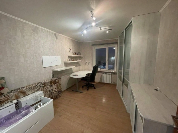 Купить двухкомнатную квартиру у метро Девяткино в Санкт-Петербурге. Вариант № 9991108, 3, площадь -  квм, цена 7150000 рублей