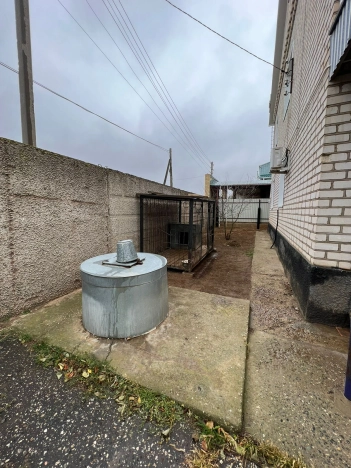 Купить дом в районе Юго-Западный в Элисте. Вариант № 6764, 16, площадь -  квм, цена 13500000 рублей