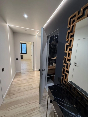 Купить квартиру в Москве. Вариант № 8059690, 10, площадь - квм, цена 35499000 рублей