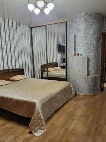 Купить трехкомнатную квартиру на улице Университетский проспект в Волгограде. Вариант № 8151878, 10, площадь -  квм, цена 11650000 рублей