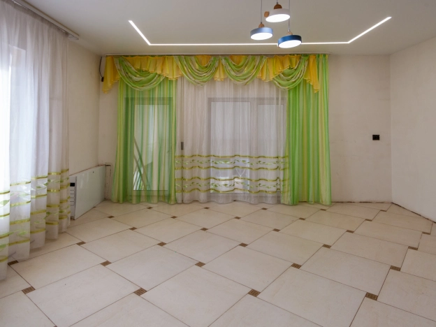 Купить дом на улице Благодарная в Бердске. Вариант № 12825, 4, площадь -  квм, цена 18500000 рублей