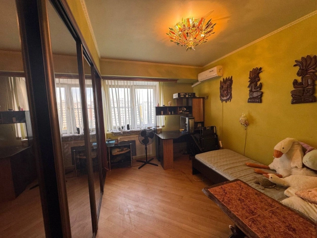 Купить квартиру в Москве. Вариант № 8055539, 11, площадь - квм, цена 25800000 рублей