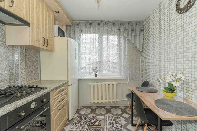 Снять квартиру на улице Гвардейская в Владимире. Вариант № 7747629, 9, площадь -  квм, цена 35000 рублей