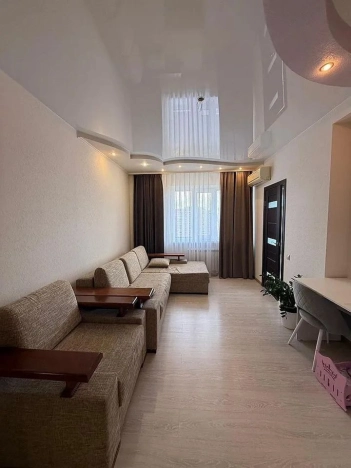 Купить двухкомнатную квартиру в Ростовской области. Вариант № 10292264, 1, площадь -  квм, цена 9990000 рублей