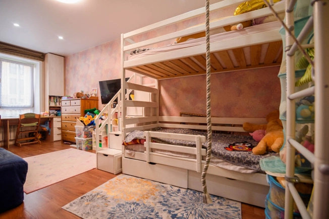 Купить двухкомнатную квартиру на улице Лиственная в Новосибирской области. Вариант № 3852186, 29, площадь -  квм, цена 5999000 рублей