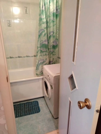 Купить квартиру на улице Баумана в Иркутске. Вариант № 7686936, 7, площадь - квм, цена 4800000 рублей