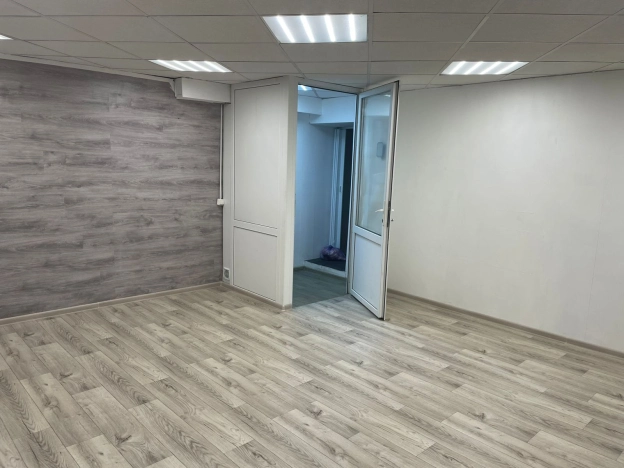 Снять коммерческую недвижимость свободного назначения в районе Якиманка в Москве. Вариант № 8923639, 0, площадь -  квм, цена 60000 рублей