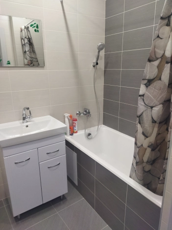 Снять квартиру в Омске. Вариант № 9401300, 6, площадь -  квм, цена 20000 рублей