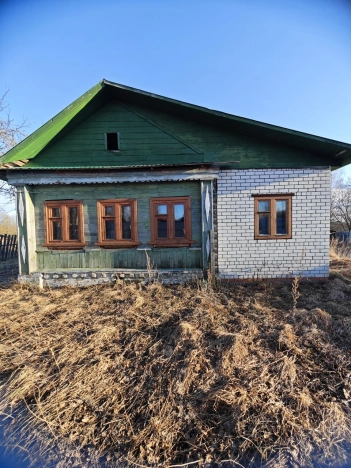 Купить дом на улице Чапаева в Камешкове. Вариант № 30191, 0, площадь -  квм, цена 1550000 рублей