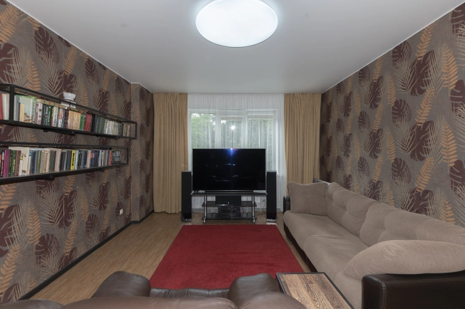 Купить двухкомнатную квартиру на вторичке в Пушкине. Вариант № 58597, 14, площадь -  квм, цена 12999000 рублей