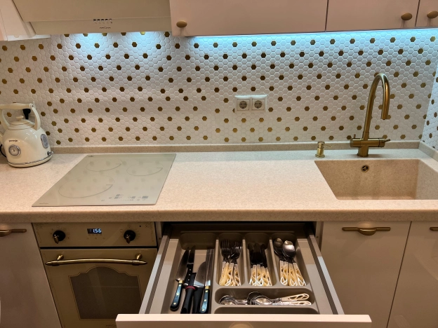 Купить квартиру на улице Ленинский проспект в Москве. Вариант № 8982755, 7, площадь -  квм, цена 51200000 рублей