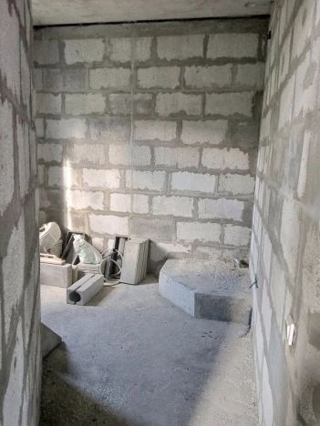 Купить дом на улице Набережная в Тюменской области. Вариант № 33682, 6, площадь -  квм, цена 3900000 рублей