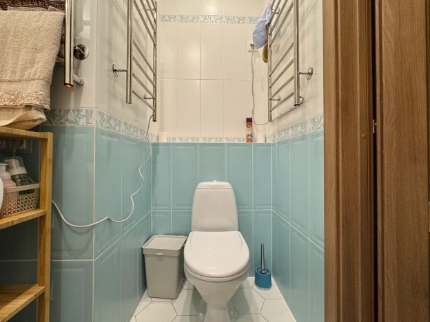 Купить трехкомнатную квартиру у метро Площадь Ленина в Санкт-Петербурге. Вариант № 49620, 14, площадь -  квм, цена 12700000 рублей