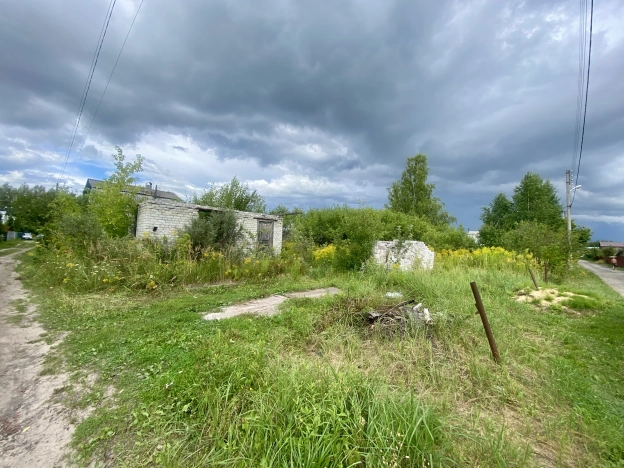 Купить земельный участок у метро Двигатель Революции в Нижнем Новгороде. Вариант № 2004039, 2, площадь - квм, цена 1100000 рублей