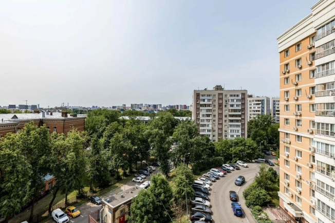Купить квартиру в районе Соколиная Гора в Москве. Вариант № 276302, 6, площадь - квм, цена 28500000.0000 рублей