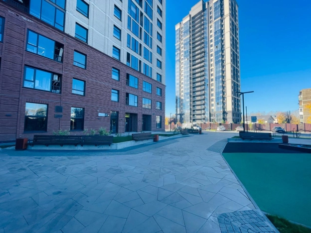 Снять торговые помещения в Микрорайоне Богдана Хмельницкого в Новосибирске. Вариант № 2927, 1, площадь -  квм, цена 31020 рублей