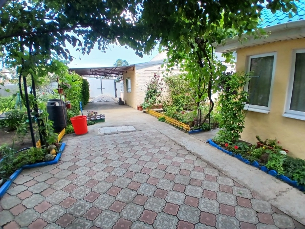 Купить дом на улице Шоссейный переулок в Краснодарском крае. Вариант № 57811, 0, площадь -  квм, цена 5100000 рублей