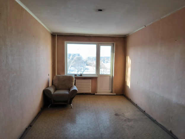 Купить трехкомнатную квартиру на улице Жилмассив в Новосибирской области. Вариант № 9406193, 6, площадь -  квм, цена 4900000 рублей