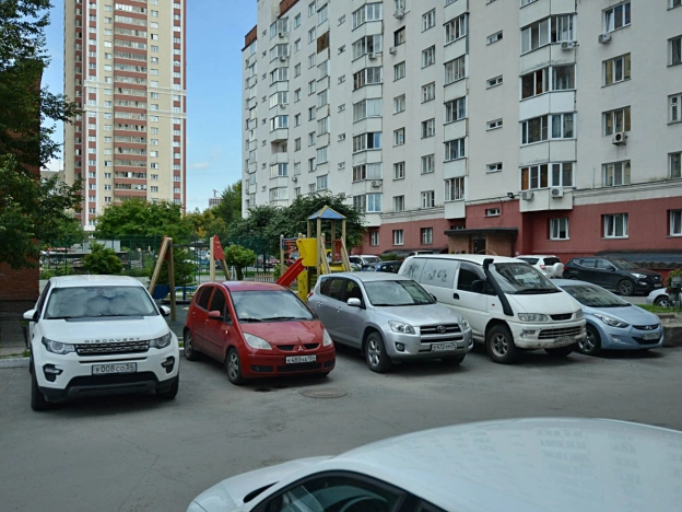 . Вариант № 2210321, 27, площадь - 75 квм, цена 11400000 рублей