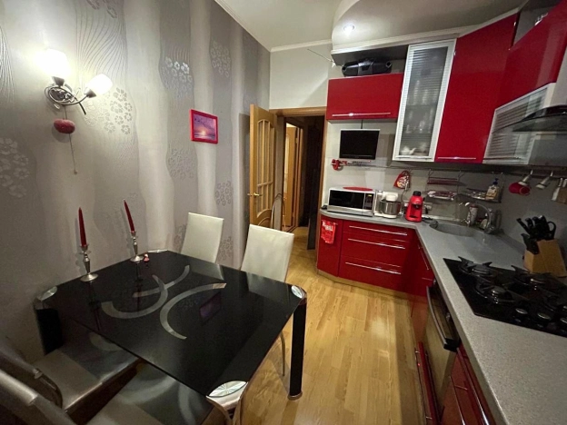 Купить квартиру в Архангельске. Вариант № 8486002, 2, площадь -  квм, цена 7480000 рублей