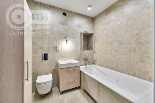 Купить трехкомнатную квартиру в ЖК Гран При в Воронеже. Вариант № 37202, 24, площадь -  квм, цена 20950000 рублей