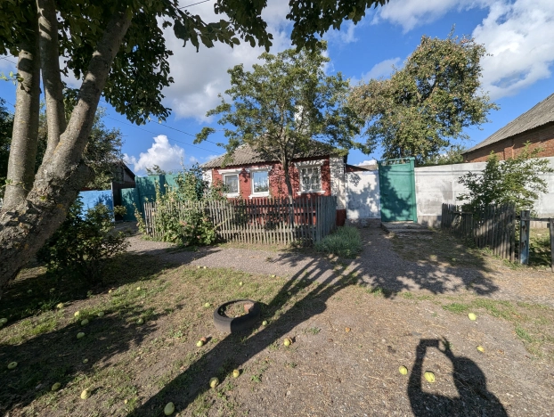 Купить дом в Курской области. Вариант № 1004160, 0, площадь -  квм, цена 3700000 рублей