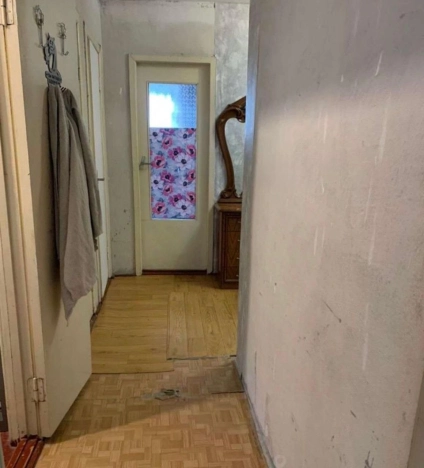 Купить трехкомнатную квартиру на улице Уютная в Калининградской области. Вариант № 6917495, 9, площадь -  квм, цена 2900000 рублей