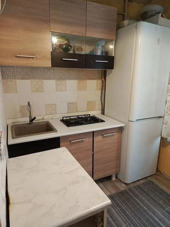 Купить квартиру на вторичке в районе Царицыно в Москве. Вариант № 7668809, 3, площадь -  квм, цена 13700000 рублей