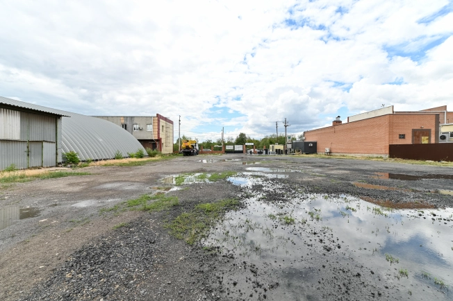 Снять коммерческую недвижимость в Таганроге. Вариант № 59872, 2, площадь -  квм, цена 350000 рублей