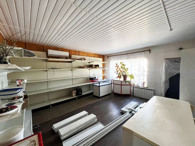 Купить коммерческую недвижимость в Городище. Вариант № 330665, 8, площадь -  квм, цена 3890000 рублей