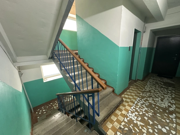 Купить многокомнатную квартиру в Архангельской области. Вариант № 24401, 21, площадь -  квм, цена 7600000 рублей