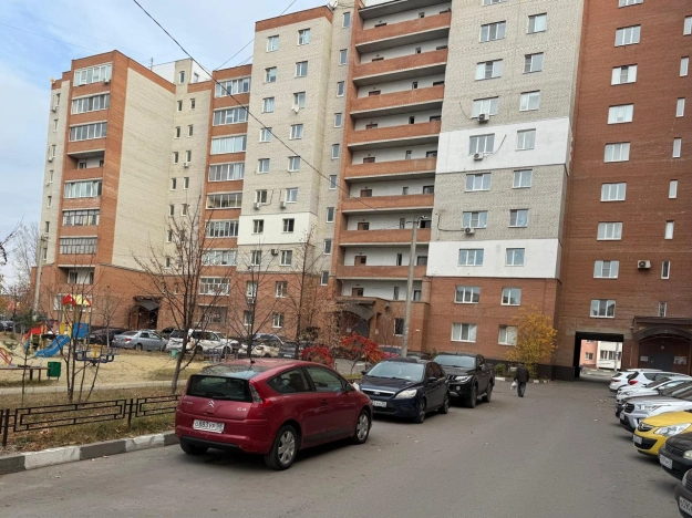 Купить двухкомнатную квартиру на вторичке в Пензенской области. Вариант № 9239281, 15, площадь - квм, цена 5400000 рублей