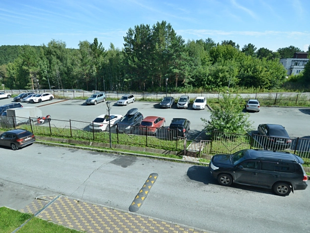 Купить квартиру на улице Кирова в Новосибирске. Вариант № 43747, 13, площадь -  квм, цена 10050000 рублей