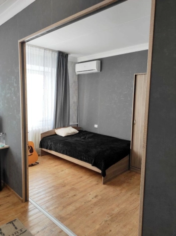 Купить четырехкомнатную квартиру в районе Октябрьский в Новосибирске. Вариант № 5317, 7, площадь -  квм, цена 14800000 рублей