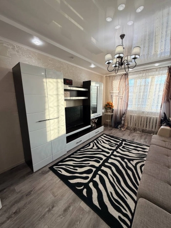 Купить квартиру в Тобольске. Вариант № 9924680, 3, площадь -  квм, цена 4700000 рублей