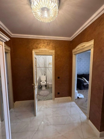 Купить квартиру на вторичке в районе Выхино-Жулебино в Москве. Вариант № 10331561, 5, площадь -  квм, цена 16300000 рублей