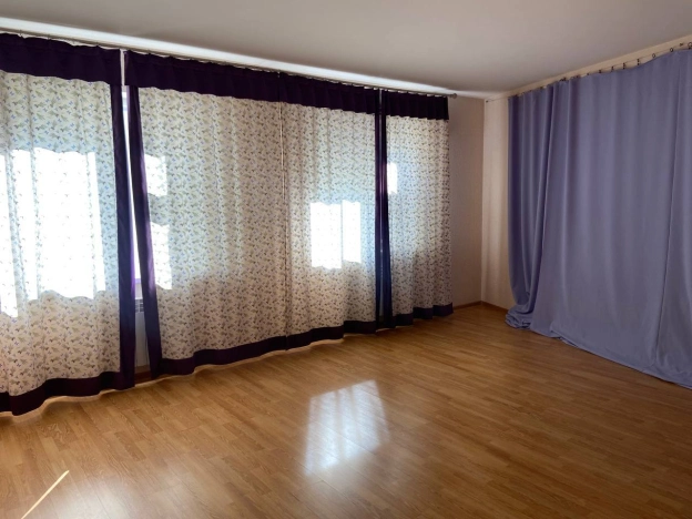 Купить квартиру в Белгороде. Вариант № 9055522, 4, площадь -  квм, цена 11000000 рублей