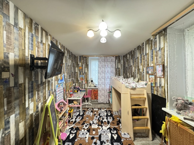 Купить квартиру на вторичке у метро Кунцевская в Москве. Вариант № 2555700, 19, площадь -  квм, цена 20500000 рублей