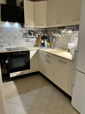 Купить однокомнатную квартиру на улице Строительный проезд в Москве. Вариант № 10399811, 11, площадь -  квм, цена 7700000 рублей