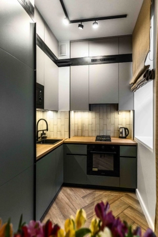 Купить однокомнатную квартиру в районе Центральный в Санкт-Петербурге. Вариант № 9405982, 7, площадь -  квм, цена 16000000 рублей